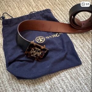 Tory Burch Black and Brown Leather Belt with Tortoise Buckle/ reversible